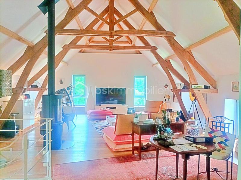 Propriété - 361 m² - 11 pièces