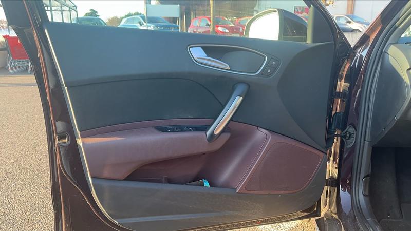 Audi A1 1.6 Tdi 90 s-Tronic7 Ambition Luxe - Automatique Toit ouvrant