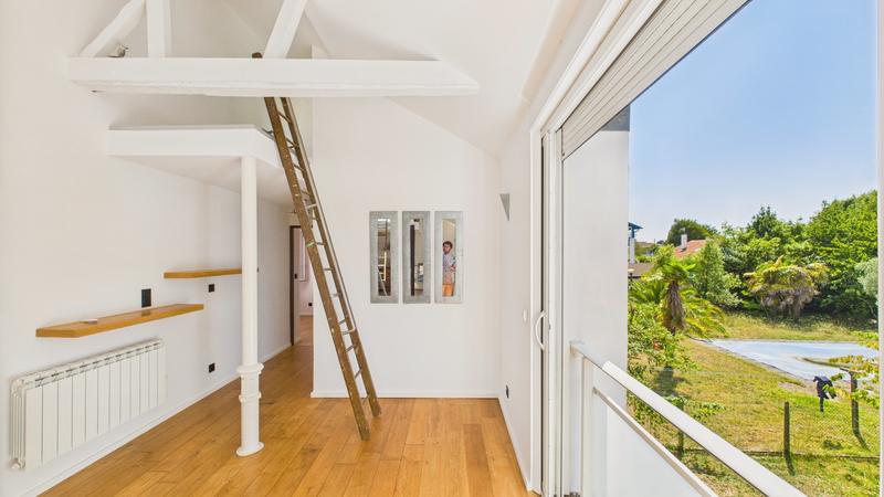 Appartement - 86 m² - 3 pièces