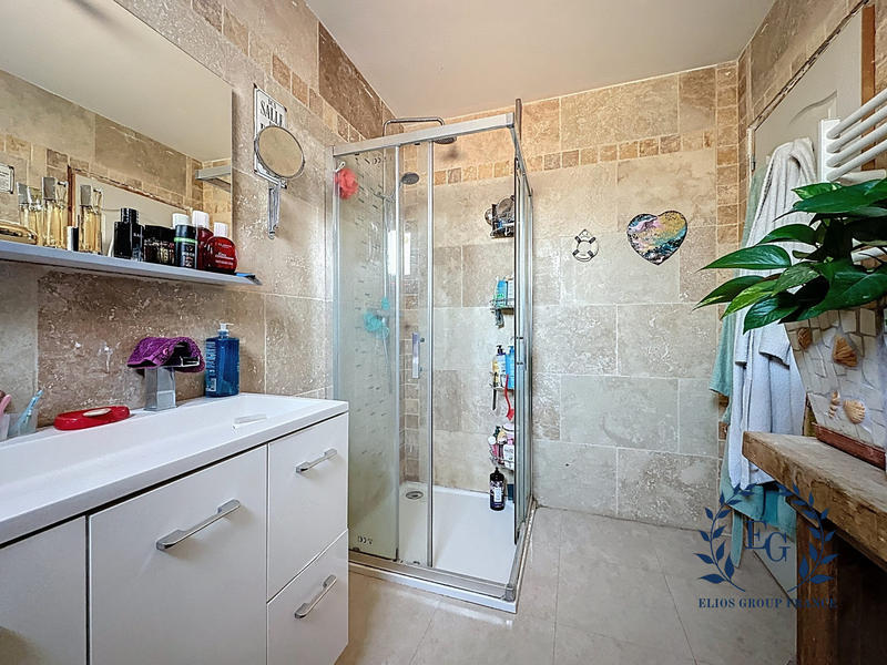 Maison - 170 m² - 5 pièces