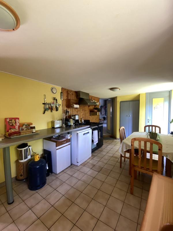 Maison - 200 m² - 6 pièces