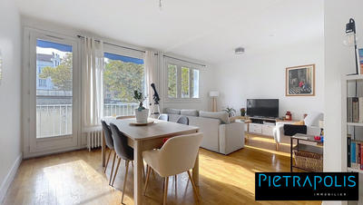 Appartement - 76 m² - 3 pièces