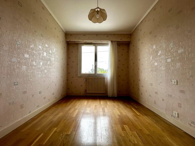 Maison - 85 m² - 5 pièces