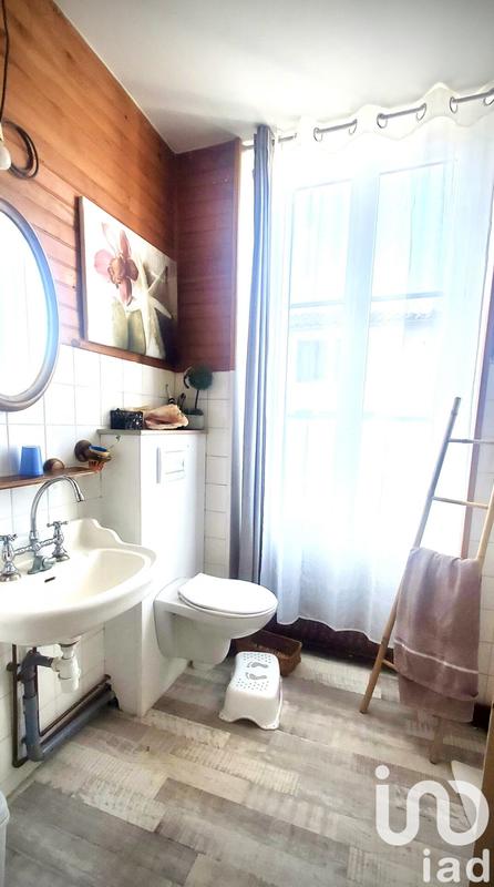 Maison - 182 m² - 10 pièces