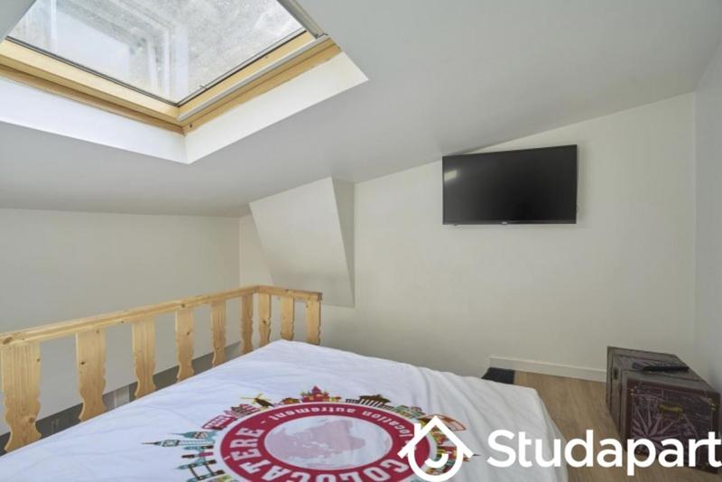 Chambre - 9 m² - 1 pièce