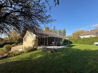 Maison - 87 m² - 4 pièces