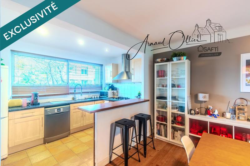 Maison - 97 m² - 5 pièces