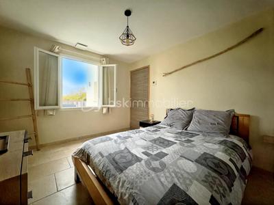 Maison - 108 m² - 4 pièces