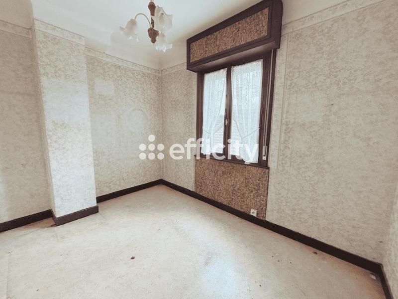 Maison - 91 m² - 4 pièces