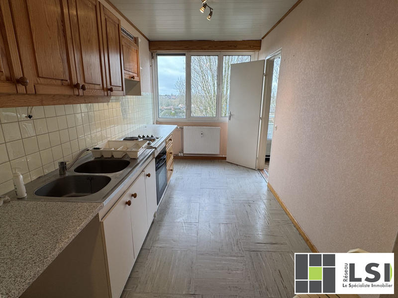 Appartement - 83 m² - 4 pièces