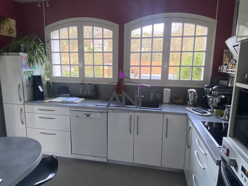 Maison - 178 m² - 7 pièces