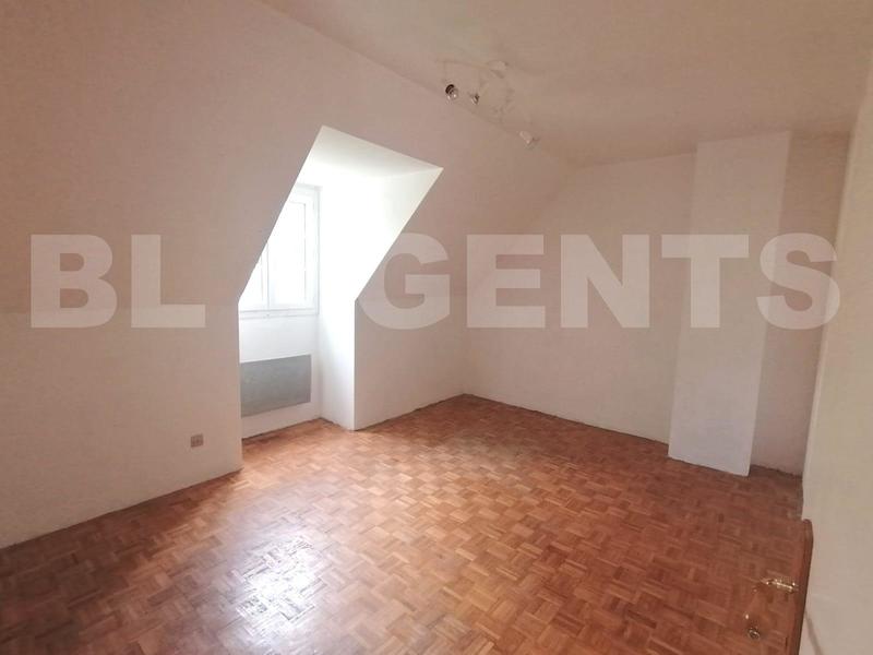 Pavillon - 96 m² - 5 pièces