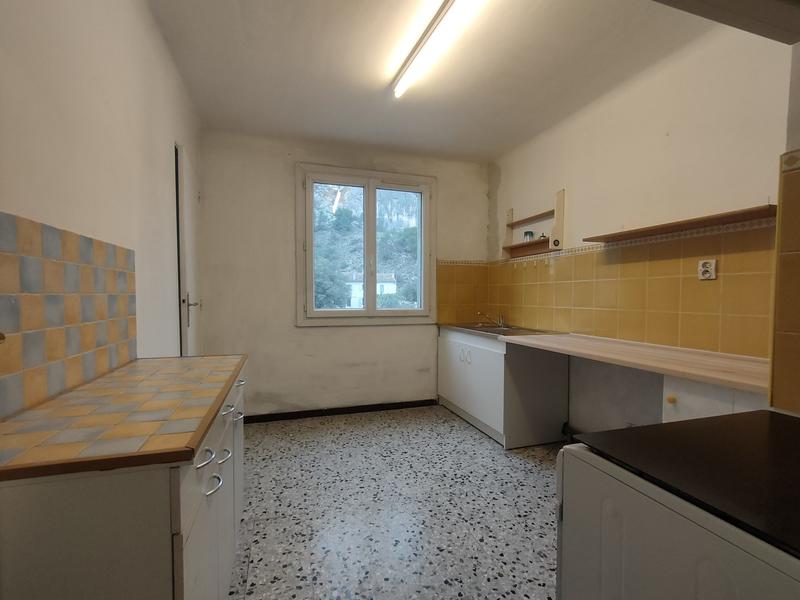 Appartement - 85 m² - 3 pièces