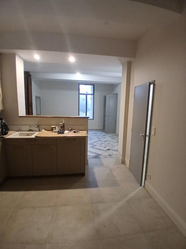 Maison - 345 m² - 10 pièces