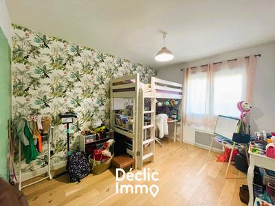 Maison - 123 m² - 6 pièces