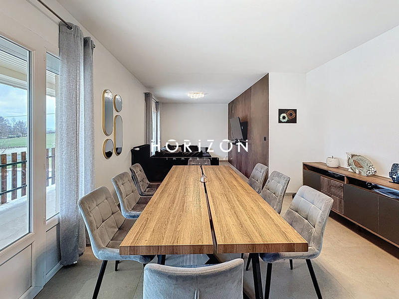 Maison traditionnelle - 82 m² - 4 pièces