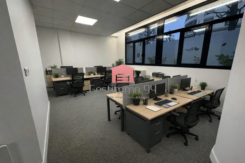 Bureau - 90 m²