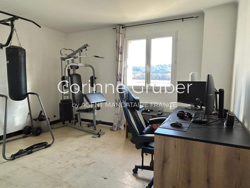 Maison - 192 m² - 5 pièces