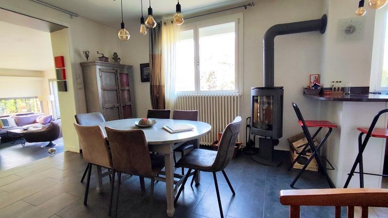 Maison - 144 m² - 6 pièces