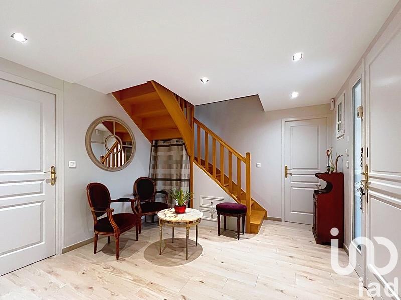 Maison - 172 m² - 7 pièces