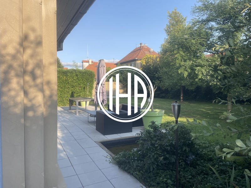 Villa - 183 m² - 7 pièces