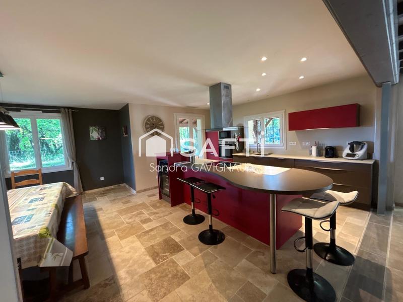 Maison - 156 m² - 6 pièces