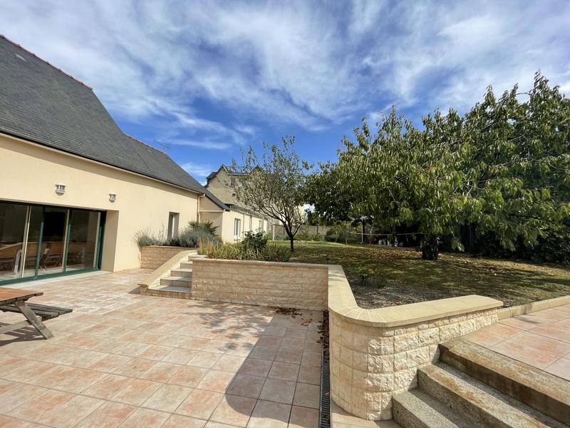 Maison ancienne - 263 m² - 8 pièces