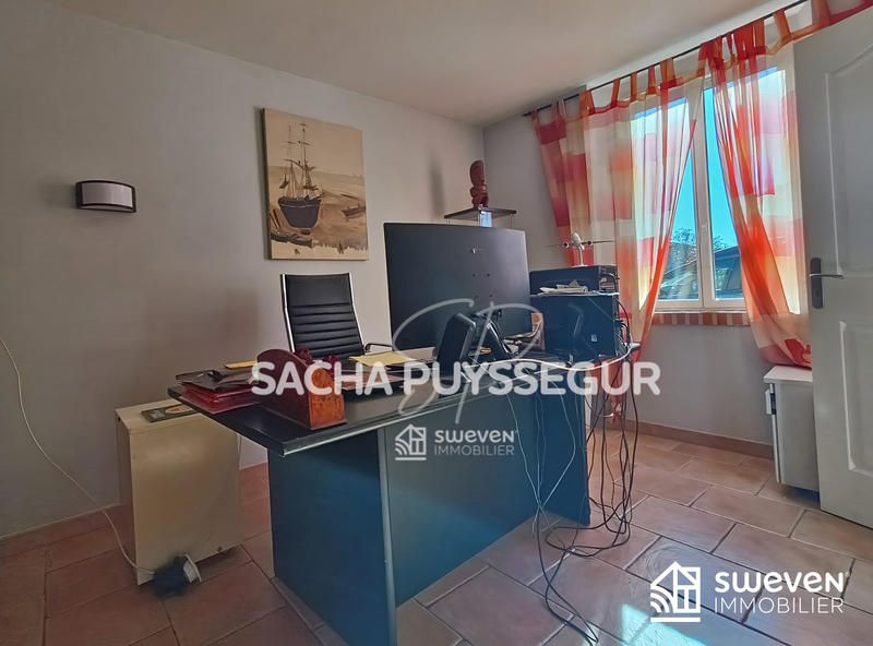 Maison - 94 m² - 4 pièces