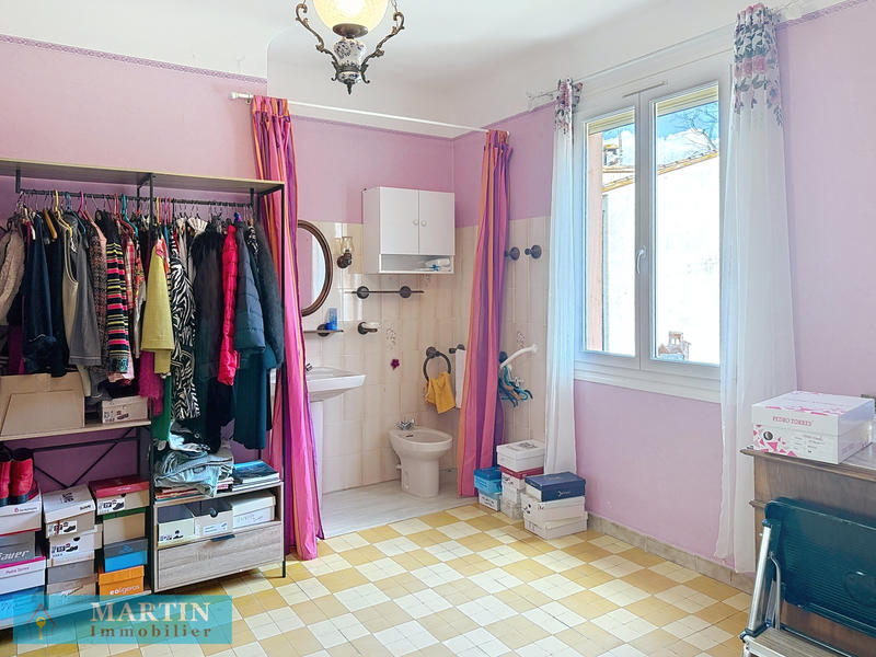 Maison - 137 m² - 5 pièces