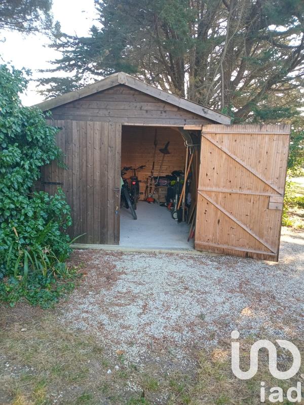 Maison - 215 m² - 10 pièces