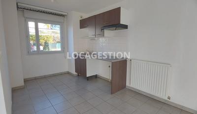 Maison - 81 m² - 4 pièces
