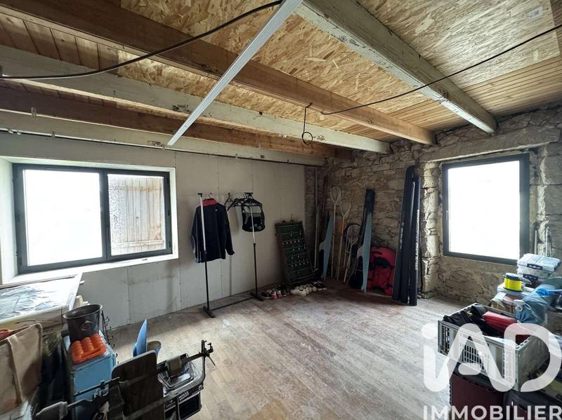 Maison - 200 m² - 6 pièces