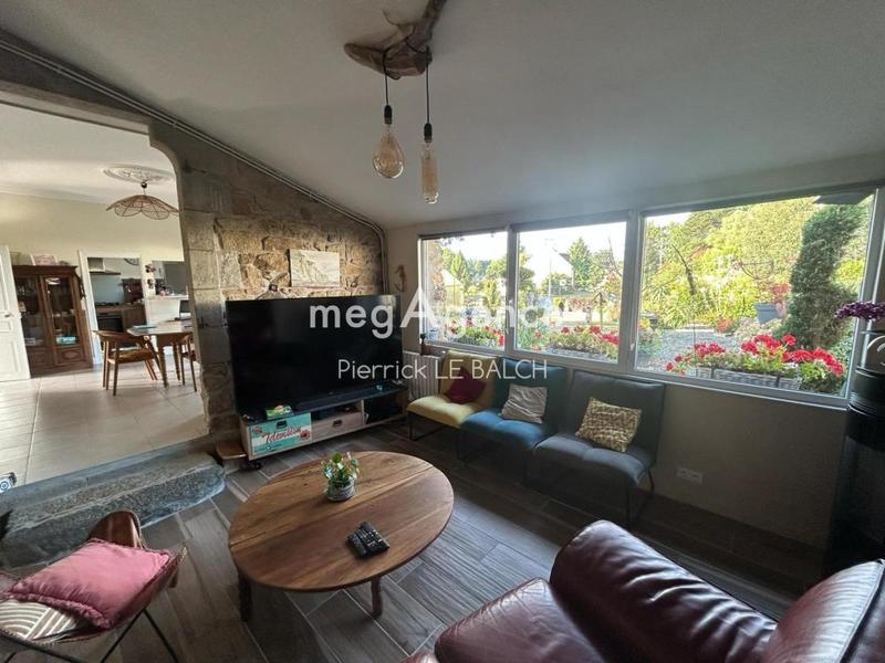 Maison - 127 m² - 8 pièces