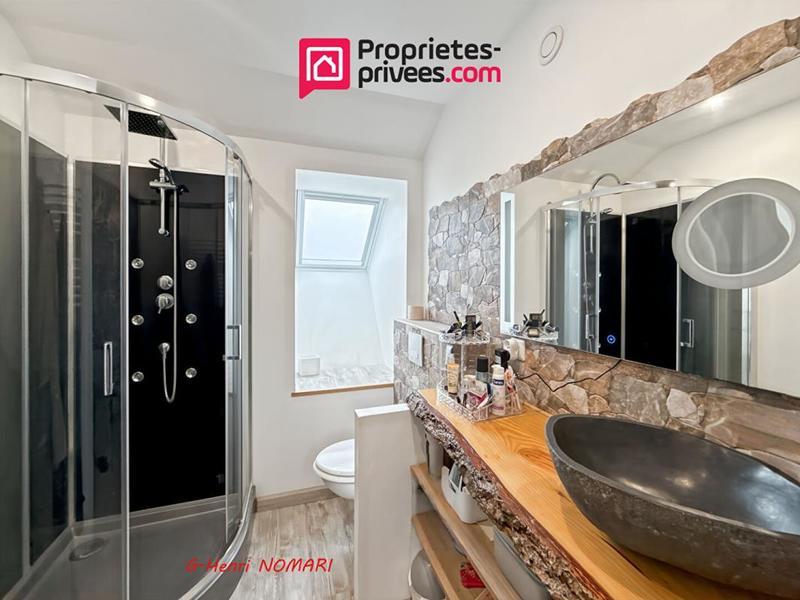 Maison - 152 m² - 7 pièces