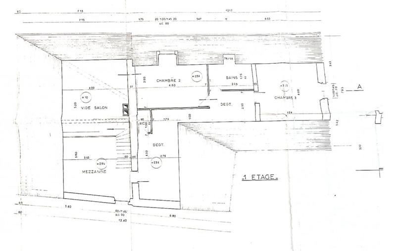 Maison - 300 m² - 7 pièces