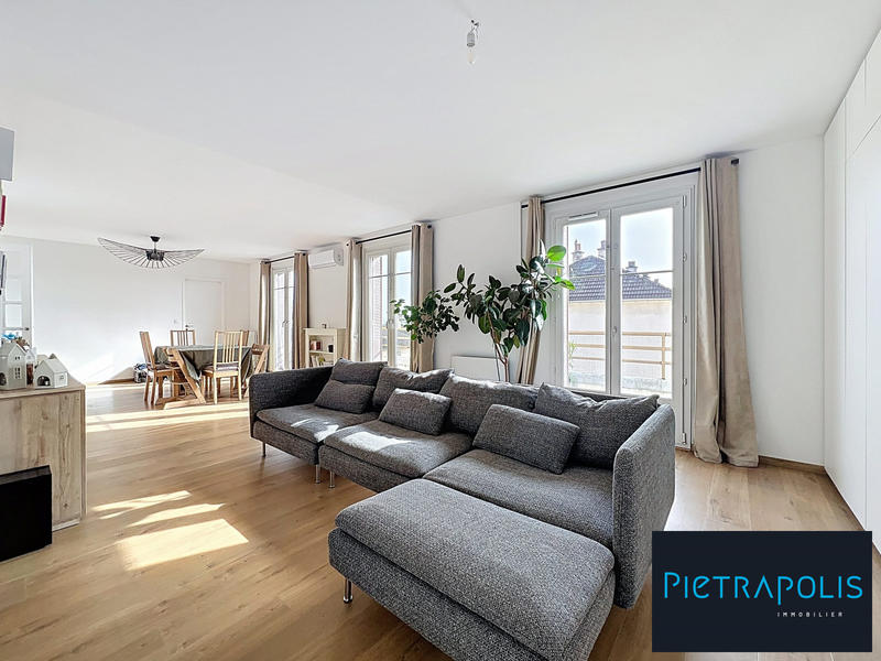 Appartement - 89 m² - 4 pièces