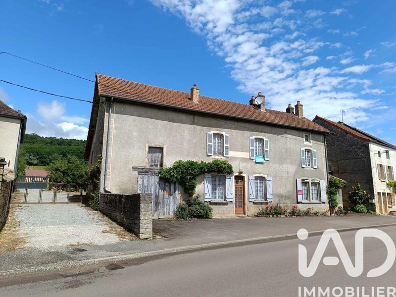 Maison de village - 120 m² - 6 pièces