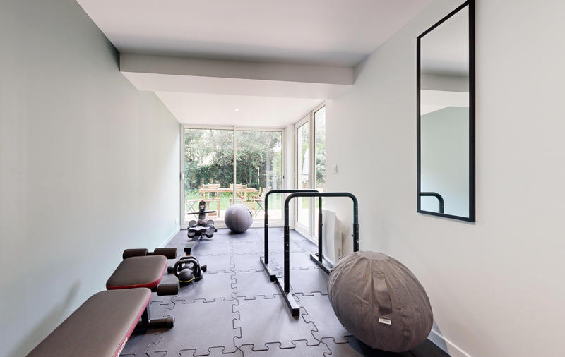 Maison - 230 m² - 7 pièces