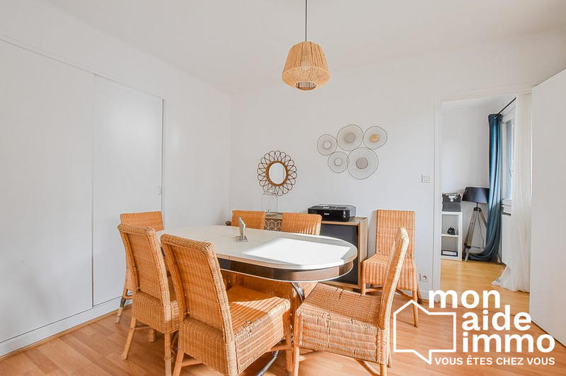 Appartement - 88 m² - 6 pièces