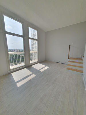 Appartement - 77 m² - 4 pièces