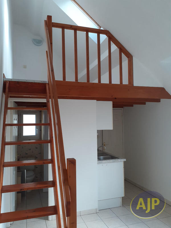 Appartement - 18 m² - 1 pièce