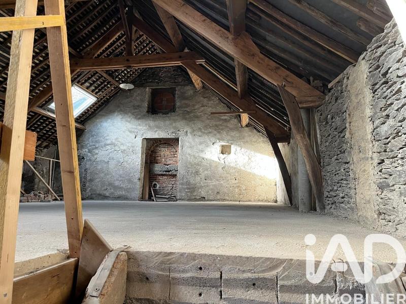 Maison - 200 m² - 4 pièces