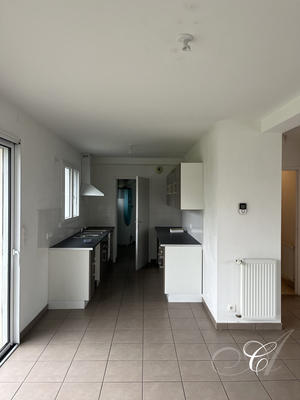 Maison - 103 m² - 7 pièces