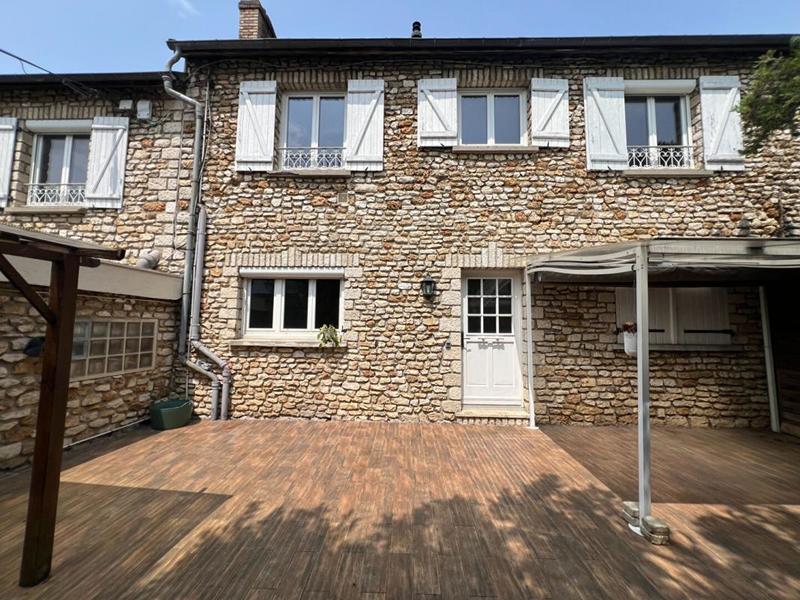Maison - 125 m² - 5 pièces