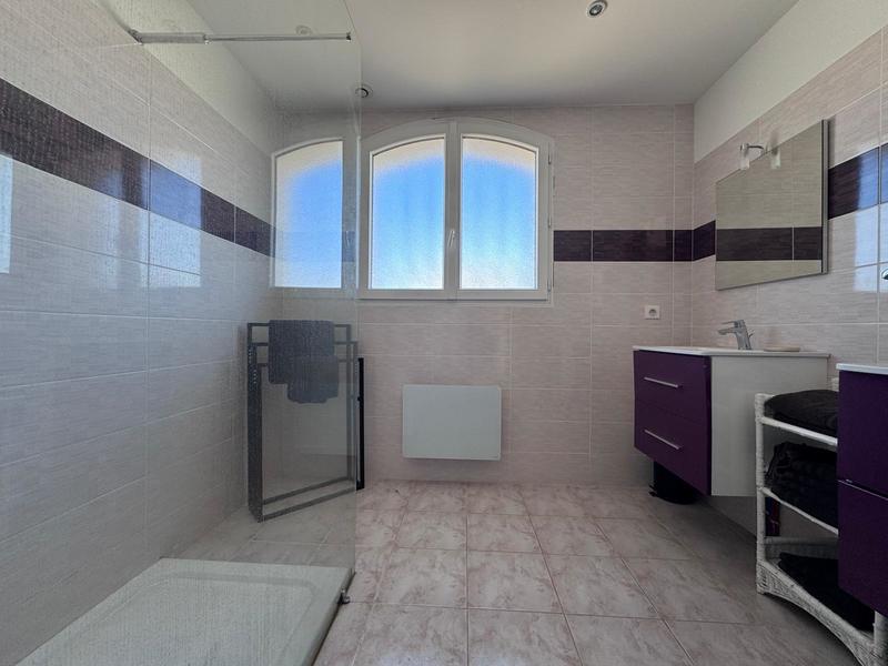 Villa - 170 m² - 6 pièces