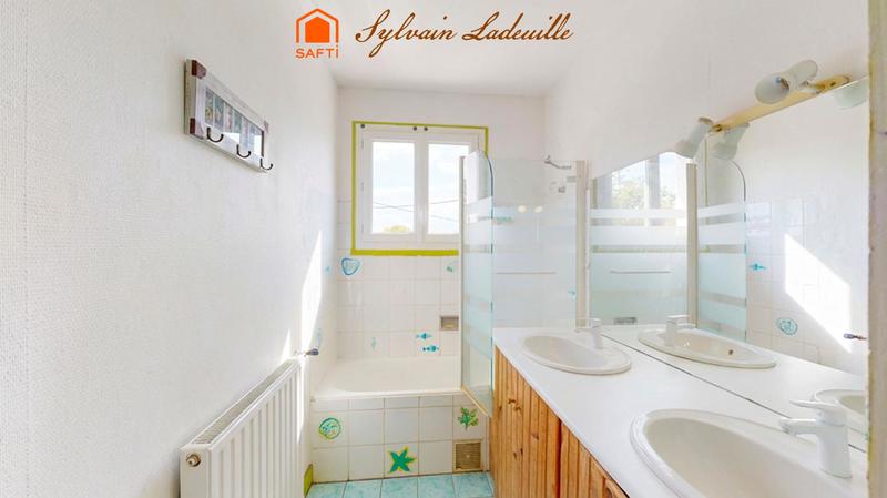 Maison - 120 m² - 6 pièces