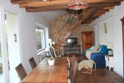 Propriété - 251 m² - 10 pièces