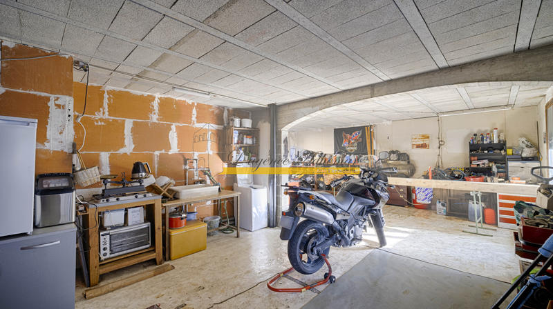 Maison de village - 65 m² - 2 pièces