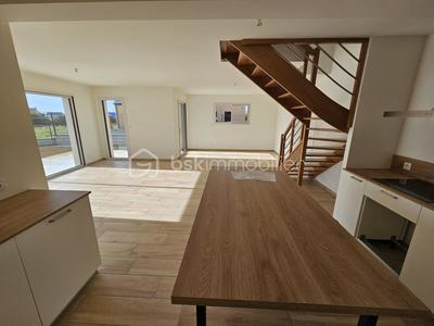 Maison - 123 m² - 6 pièces