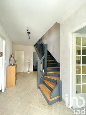 Maison - 193 m² - 7 pièces